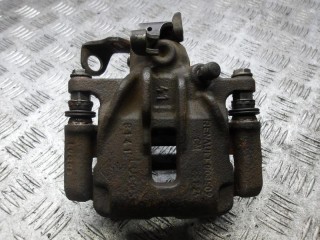 суппорт задний правый Renault Trafic 2 поколение 2004, 1.9 л., дизель, МКПП, микроавтобус