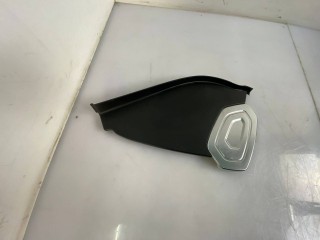 крышка торпеды боковая Land Rover Range Rover Sport 2 поколение [рестайлинг] 2020, 3.0 л., 306DT, дизель, АКПП, rhodium silver (1ac), внедорожник 5 дв., полный привод, правый руль, LR044552, DPLA04481AB