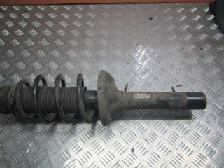 стойка передняя левая Volkswagen Golf 3 поколение 2000