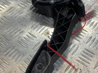 педаль Chevrolet Equinox 3 поколение 2019, 1.5 л., бензин, АКПП, внедорожник 5 дв.