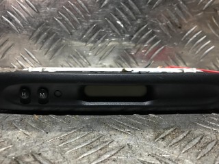 часы Ford Mondeo 2 поколение 1996, 1.8 л., бензин, МКПП, хетчбэк 5 дв., 96BB-15000BC