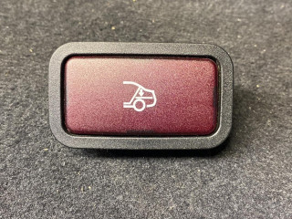 кнопка открытия багажника Mercedes-Benz C-Класс W205 [рестайлинг] 2020, 2.0 л., бензин, кабриолет, задний привод, A2179055700