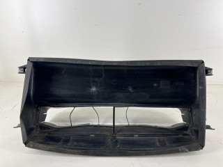воздуховод (дефлектор) радиатора BMW i3 L01 2016, правый руль, 729681108