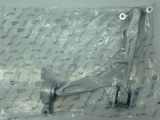 рычаг передний  2022, X0129040016