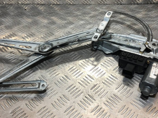 стеклоподъемник электрический передний правый Opel Zafira 1 поколение (A) 1999, 2.0 л., X 20 DTL, дизель, 5МКПП, минивэн