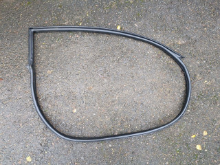 уплотнитель двери Porsche Cayman GTS 982 2022, 4.0 л., бензин