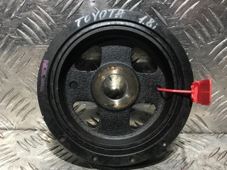 шкив коленвала Toyota Prius 3 поколение XW30 [рестайлинг] 2013, 1.8 л., 2ZR-FAE, бензин, вариатор, хетчбэк 5 дв.