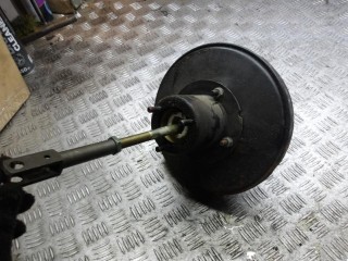 вакуумный усилитель тормозов Audi 80 B3 1989, 893612105C