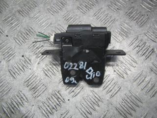 замок багажника Renault Clio 2 поколение [2-й рестайлинг] 2009, 1.2 л., бензин, МКПП, хетчбэк 5 дв., 8200947699