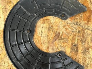 защитный кожух тормозного механизма Maserati Quattroporte 6 поколение [рестайлинг] 2019, 3.0 л., бензин, АКПП, чёрный, седан, задний привод