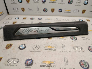 накладка на порог внутренняя Alfa Romeo 2019, 2.9 л., бензин, 156107574