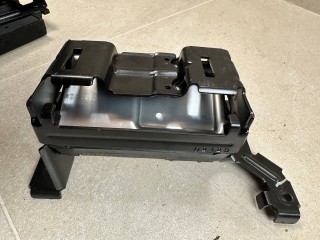 блок управления раздаткой Jeep 2021, 2.0 л., бензин, АКПП, серебристый, внедорожник 5 дв., полный привод, правый руль, P68416519AA