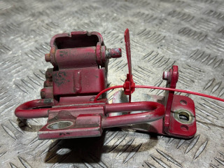 петля двери Volkswagen Passat B5 1999, 1.6 л., AHL, бензин, 5МКПП, красный, универсал