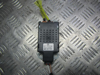 усилитель антенны Volkswagen Golf Plus 1 поколение [рестайлинг] 2010, 1.4 л., бензин, МКПП, минивэн, 5M0035570B