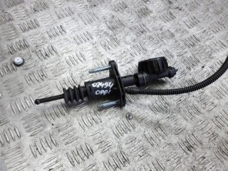 цилиндр сцепления главный Opel Signum C 2003, 2.0 л., бензин, МКПП, хетчбэк 5 дв., 24412670