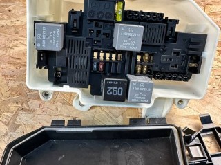 блок предохранителей Mercedes-Benz S-Класс W222 [рестайлинг] 2018, 2.9 л., OM 656.929, дизель, АКПП, седан, задний привод, правый руль, A2055463100, A2139062302, A2225405829