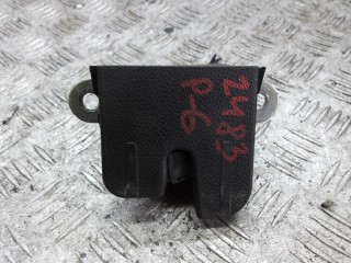 замок багажника Volkswagen Passat B6 2006, 2.0 л., дизель, МКПП, универсал, 1K6827505C