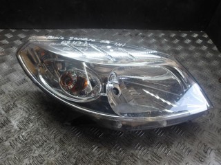 фара правая Dacia Sandero 1 поколение 2009, 1.4 л., бензин, МКПП, хетчбэк 5 дв.