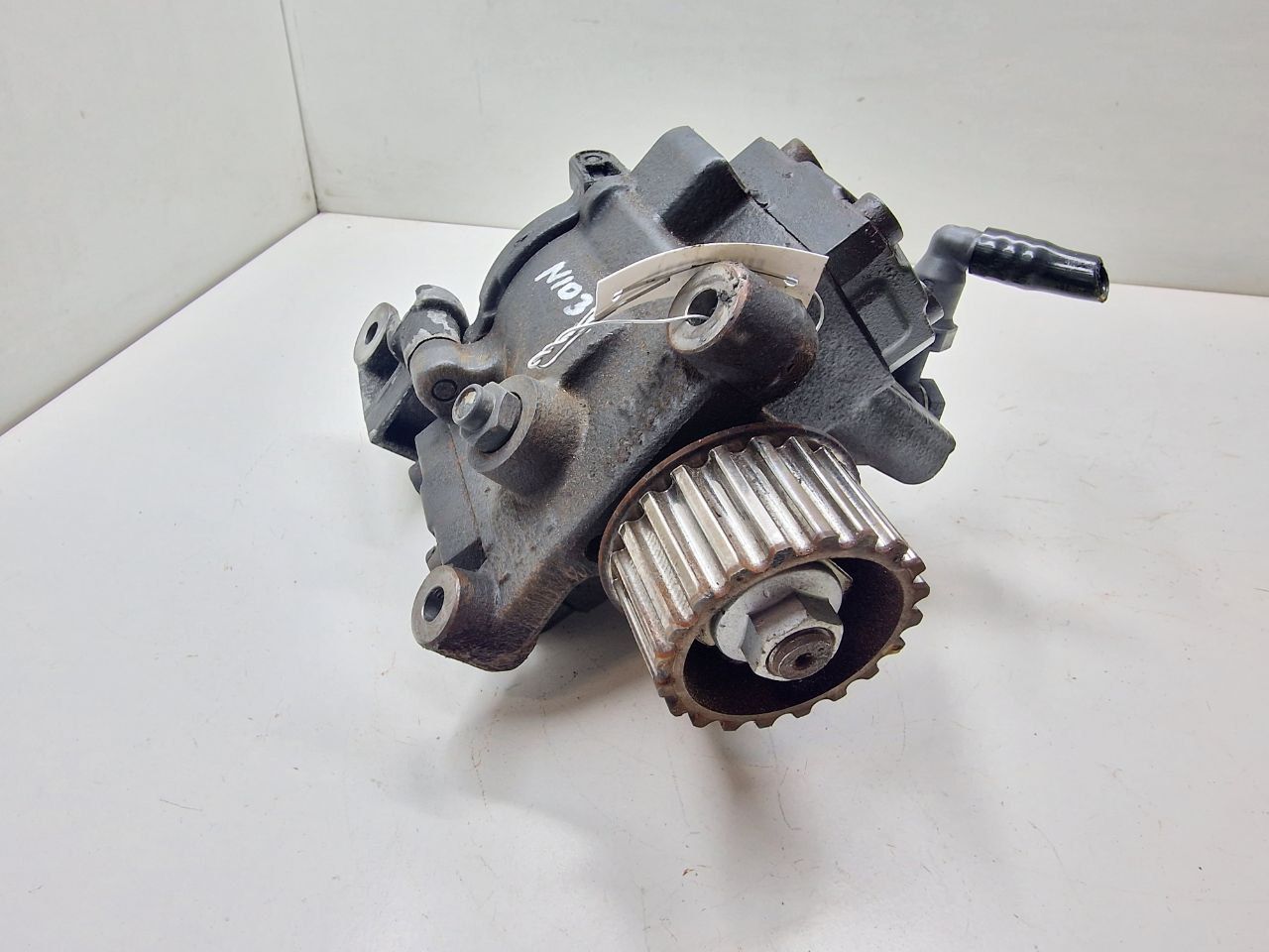 ТНВД Renault Scenic 3 поколение 2012, 1.5 л., DCi, дизель, МКПП, передний привод, 167008557R, A2C53351931, H8201100115, 5WS40844 - фото №1