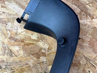 обшивка крышки багажника Lexus NX 1 поколение [рестайлинг] 2020, 2.5 л., гибрид, красный, полный привод, правый руль, 67938-78011