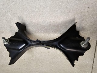 крепление аккумулятора Fiat 124 Spider 1 поколение 2020, 1.4 л., АКПП, красный, кабриолет, задний привод, NA4L