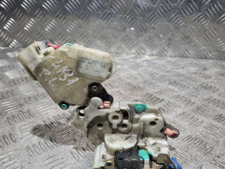 замок двери передней левой Nissan Almera N16 [рестайлинг] 2005, 2.2 л., YD22D, дизель, 6МКПП, синий, хетчбэк 5 дв., 8055361066