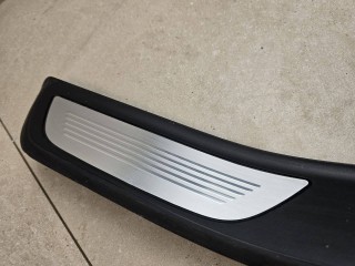 накладка на порог внутренняя BMW 2016, бензин, АКПП, белый, задний привод, 8053577