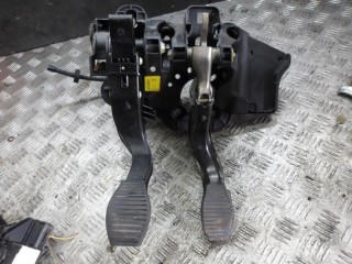 узел педальный (блок педалей) Opel Corsa D [рестайлинг] 2012, 1.2 л., бензин, МКПП, хетчбэк 5 дв., 55703354