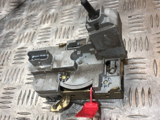 замок двери передней правой Peugeot 307 1 поколение 2003, 2.0 л., дизель, 5МКПП, универсал