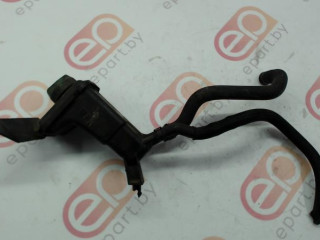 бачок гидроусилителя Volkswagen Passat B5 1998