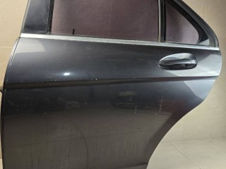 дверь задняя левая Mercedes-Benz C AMG W204 2009, 6.3 л., бензин, АКПП, серый, седан, задний привод, A2047302100