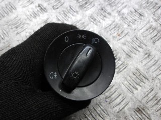 переключатель света Volkswagen Golf 5 поколение 2008, 1.9 л., дизель, МКПП, универсал, 1K0941431P