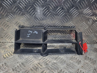 заглушка (решетка) в бампер BMW 5 серия E39 1997, 2.0 л., бензин, МКПП, седан, 511189235642