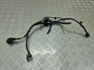 плюсовой провод аккумулятора Subaru Forester 3 поколение (SH) 2010, 2.0 л., TD, дизель, МКПП, полный привод