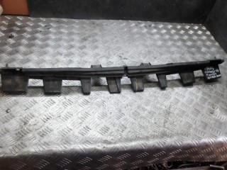 крепление бампера Citroen C4 Grand Picasso 1 поколение 2007, 2.0 л., дизель, АКПП, минивэн, 9654489780