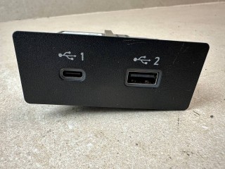 Блок USB Nissan Qashqai J11 [рестайлинг] 2021, 284H36RA2A