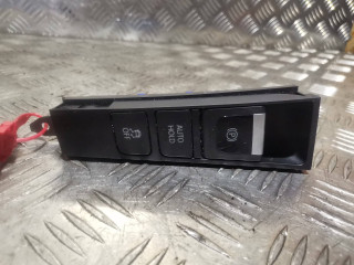 кнопка ручного тормоза (ручника) Volkswagen Passat CC 1 поколение 2011, 2.0 л., дизель, 6МКПП, седан, 3AC927238