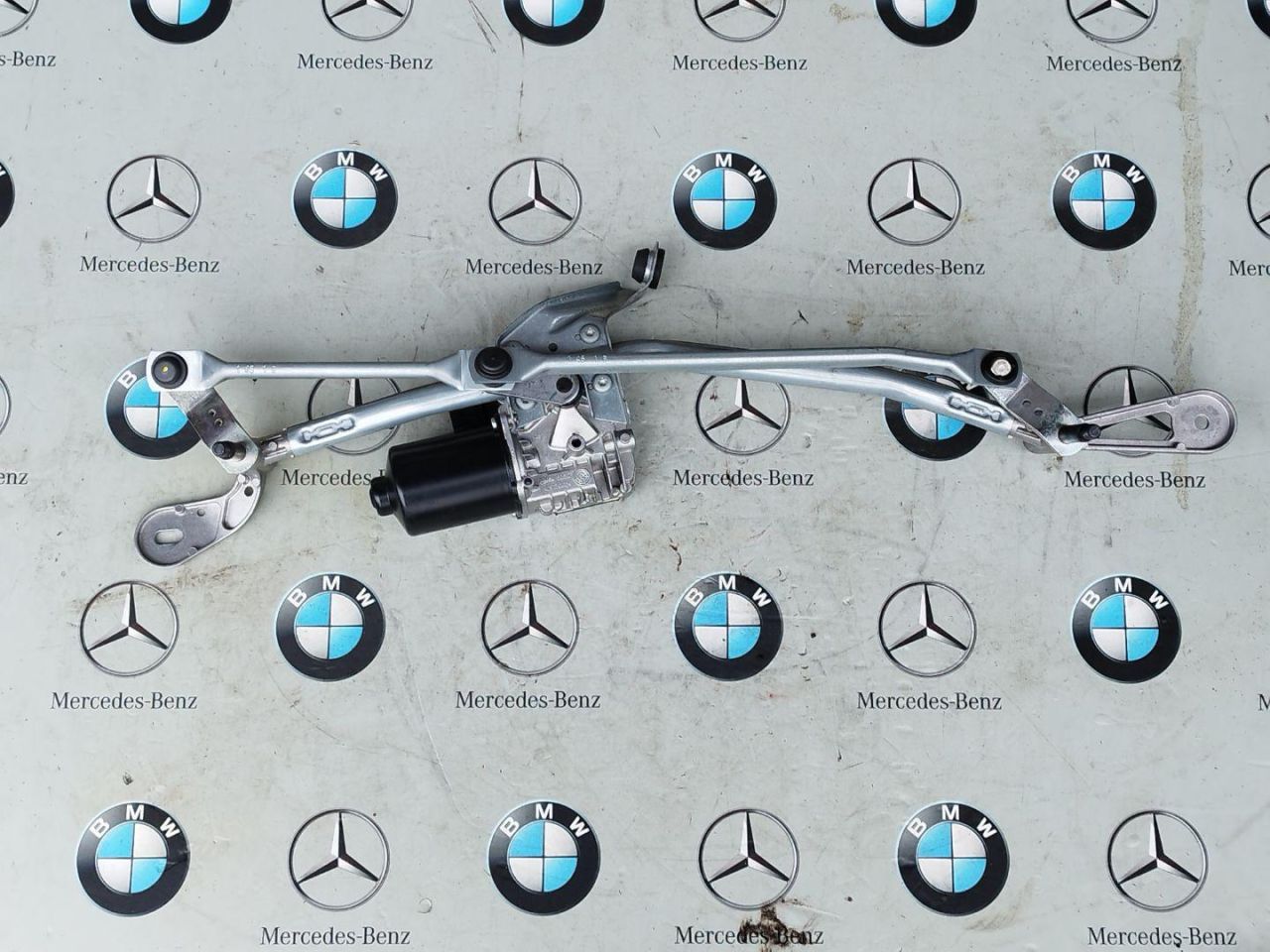 механизм стеклоочистителя (трапеция дворников) BMW 2022, 3.0 л., B58B30C, бензин, АКПП, c36, купе, полный привод, 9851576 - фото №1