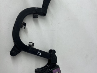 петля капота правая BMW i3 L01 2016, правый руль, 7299168