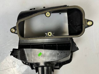 воздухозаборник Mercedes-Benz GLE W166 2018, 2.2 л., дизель, АКПП, черный, внедорожник 5 дв., правый руль, A1668300140