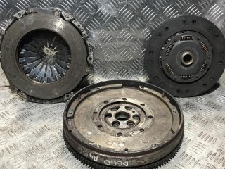 комплект сцепления Audi A4 B6 2002, 1.9 л., AVB, дизель, МКПП, седан