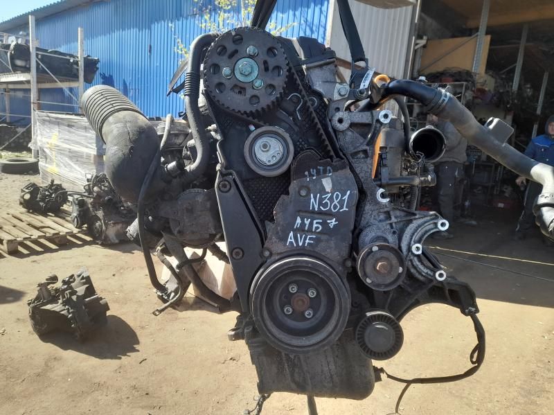 двигатель Audi A4 B6 2004, 1.9 л., дизель, AVF - фото №1