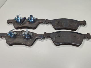 тормозные колодки Mercedes-Benz M-Класс W164 2005, 3.0 л., CDi, дизель, АКПП, внедорожник 5 дв., полный привод, 0986494165