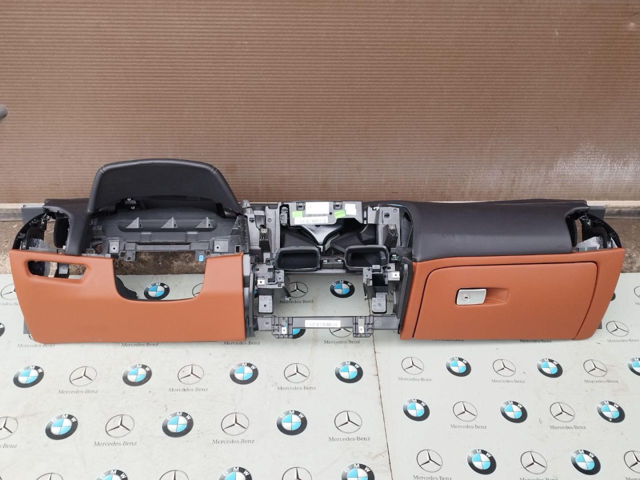 панель передняя салона (торпедо) BMW 2022, 3.0 л., B58B30C, бензин, АКПП, c36, купе, полный привод, 7950805, 51457950805 - фото №1