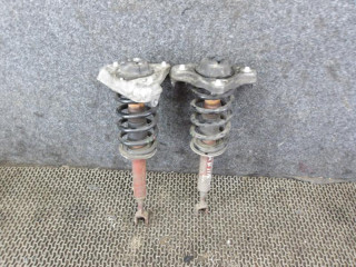 стойка передняя левая Audi A4 B6 2003, 2.5 л., дизель