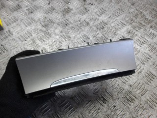 пепельница Volkswagen Passat B6 2006, 2.0 л., дизель, МКПП, универсал, 3C0857961A