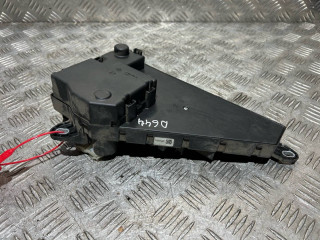 блок предохранителей BMW 5 серия E60/E61 2005, 2.0 л., дизель, 6МКПП, седан, 518956024, 618-04