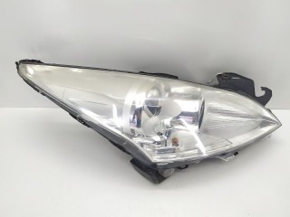 фара правая Peugeot 3008 1 поколение 2011, 9685472680