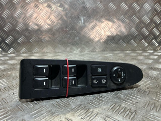 блок управления стеклоподъемниками Kia Sportage 3 поколение 2012, 1.7 л., дизель, 6МКПП, внедорожник 5 дв.