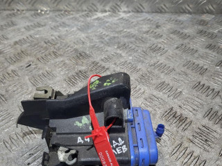 замок двери задней левой Audi A4 B5 1998, 1.6 л., бензин, 5МКПП, седан, 8D0839015A